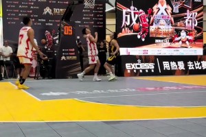 巩晓彬指导三人篮球解说首秀！
